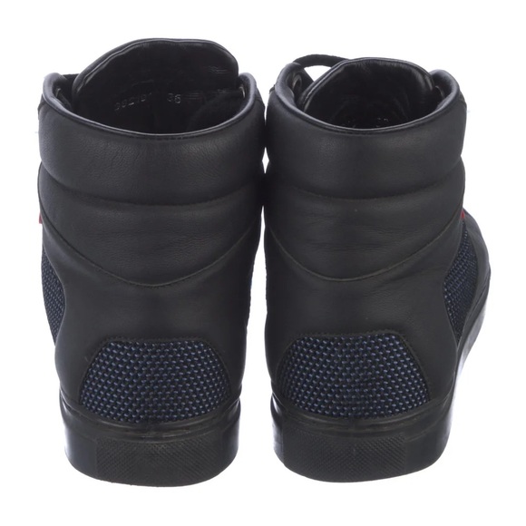 Balenciaga Leather Wedge Sneakers
Women's Size: 6 - Picture 4 of 5